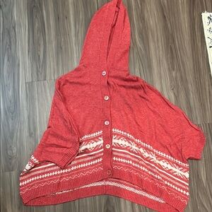 Uniqlo Red Hooded Women's Poncho with hood and Button Front